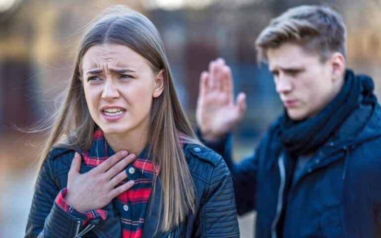 Uważaj na te 8 oznak: Twój partner może ukrywać niewierność, do której nie chcesz się przyznać