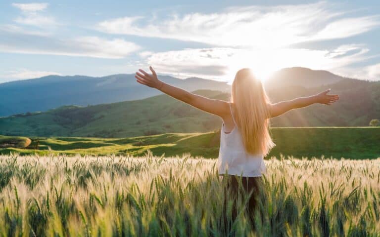 Jak być szczęśliwym samemu