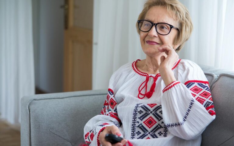 Mam wrażenie, że moi wnukowie są ode mnie oddaleni: 7 zachowań, które warto porzucić, aby ponownie nawiązać więzi