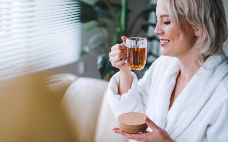 Ten herbata jest najlepszym sprzymierzeńcem zdrowia jelit, według nauki